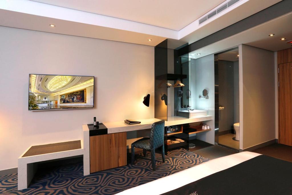 Hotel Golden Tulip - Aesthetics à Zhunan Extérieur photo