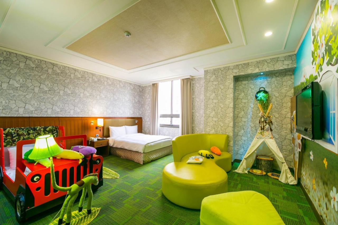 Hotel Golden Tulip - Aesthetics à Zhunan Extérieur photo