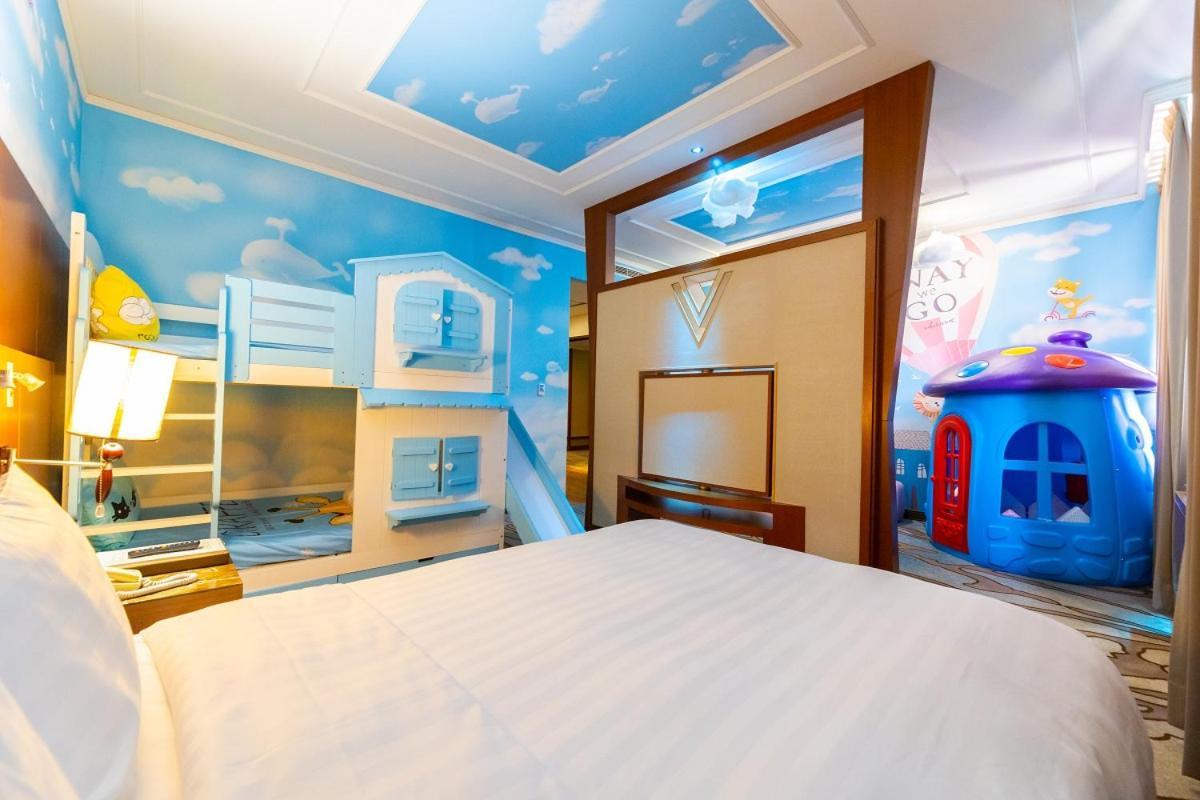 Hotel Golden Tulip - Aesthetics à Zhunan Extérieur photo