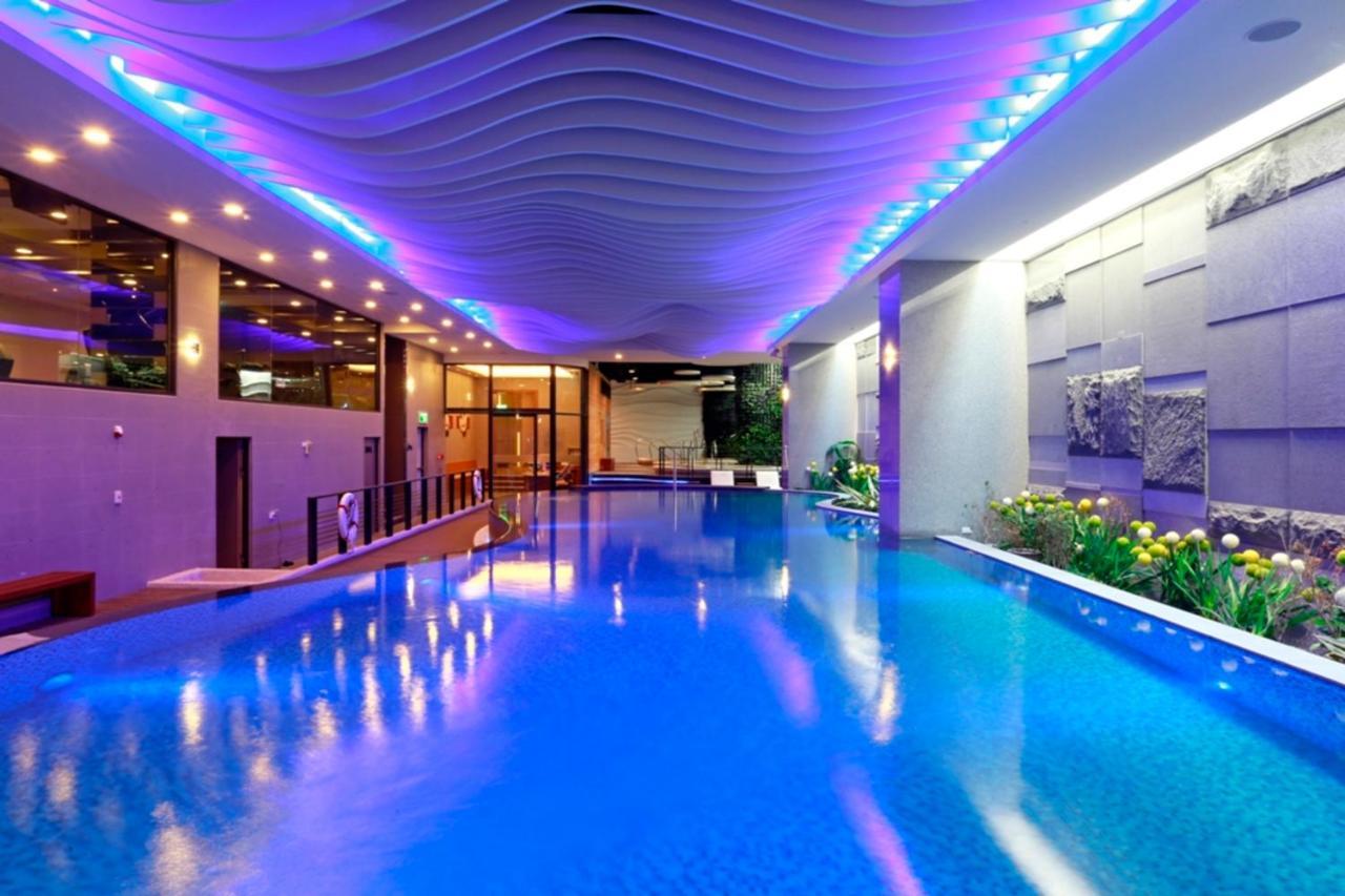 Hotel Golden Tulip - Aesthetics à Zhunan Extérieur photo