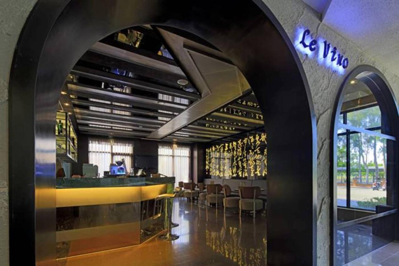 Hotel Golden Tulip - Aesthetics à Zhunan Extérieur photo